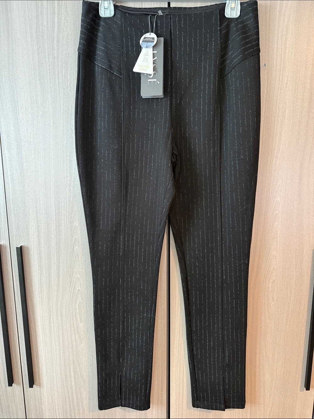 NWT Lyssé Black Silver Pinstripe Straight Leg Ankle Slit Pants L